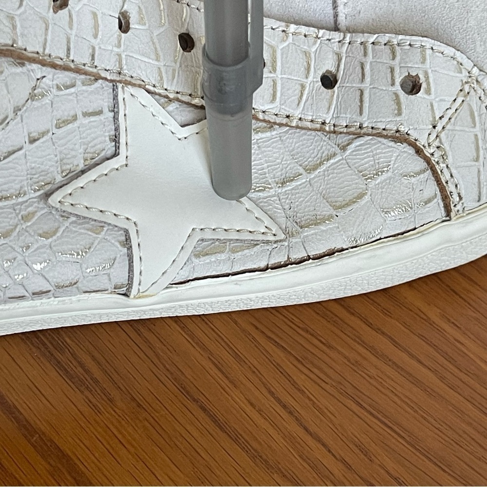 Vintage Havana Flair Sneakers Off-White/Gold Croc Size 7.5 - Picture 13 of 16